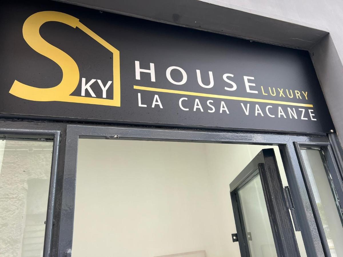 شقة Sky House Luxury نابولي المظهر الخارجي الصورة